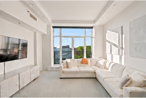Chase Building Condo — supplied property image